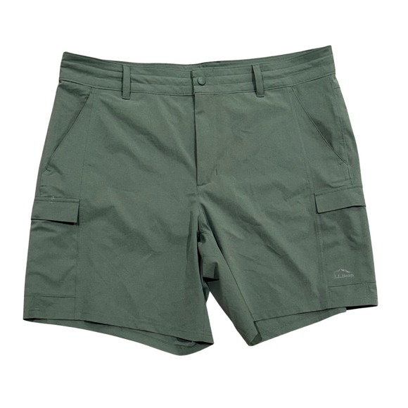 L.L. Bean Pants - LL Bean Vista Camp Shorts Womens 18 Sage Green Cargo Hiking Outdoor Performance
